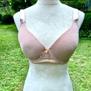 NWT Mamia 36DD bra. 125A